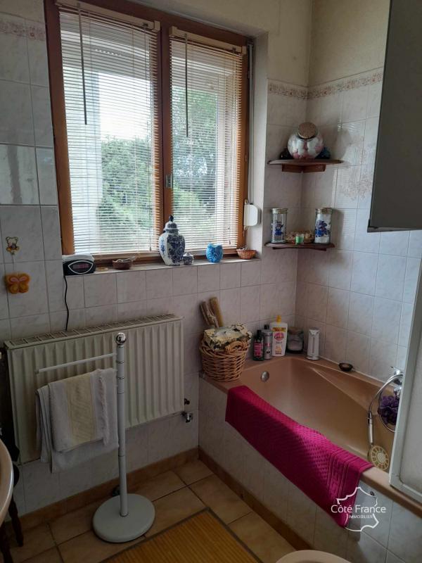 Maison - 263 m² - 13 pièces