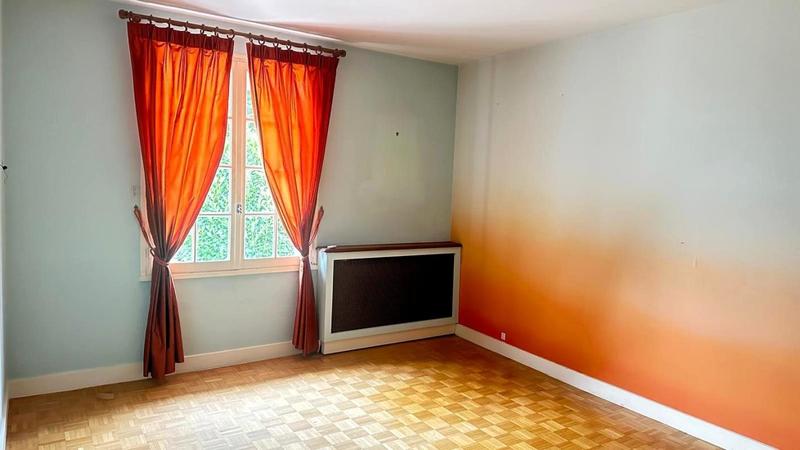 Maison ancienne - 300 m² - 9 pièces