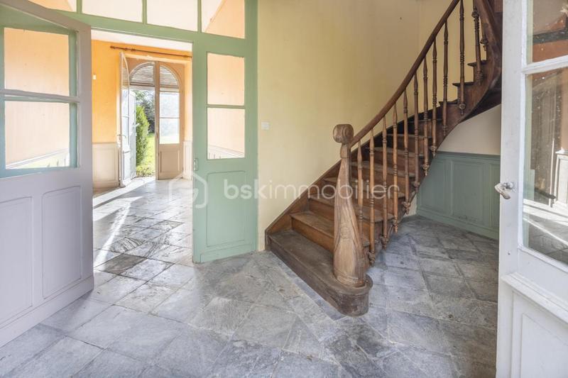 Château - 376 m² - 10 pièces