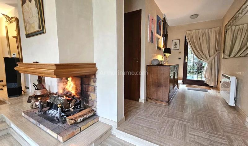 Maison - 180 m² - 7 pièces