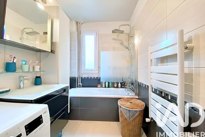 Appartement - 83 m² - 4 pièces