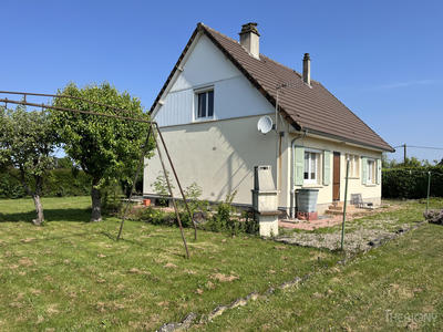 Maison - 95 m² - 4 pièces