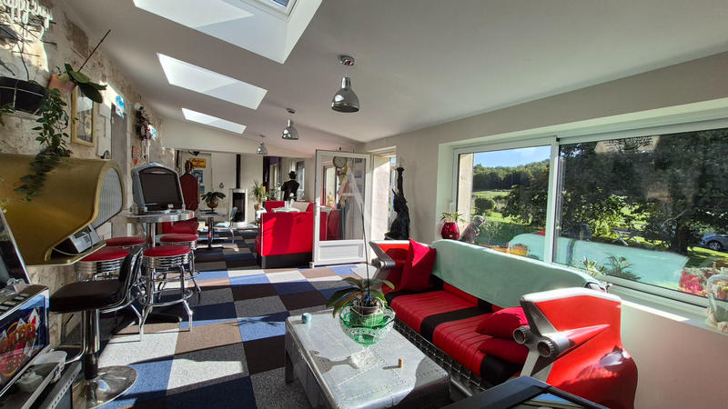 Maison - 189 m² - 7 pièces