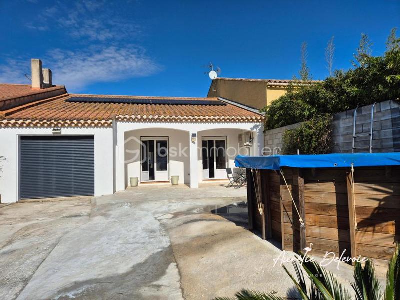 Maison traditionnelle - 95 m² - 4 pièces