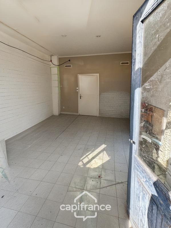 Bureau - 1 949 m² - 10 pièces