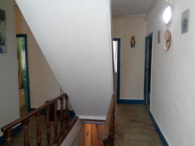 Maison - 200 m² - 11 pièces