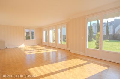 Villa - 250 m² - 7 pièces