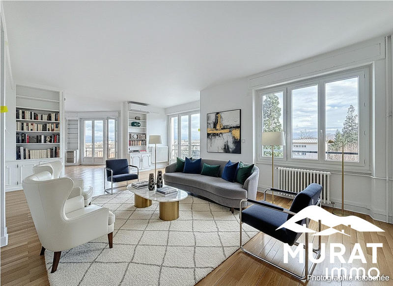 Appartement - 121 m² - 5 pièces