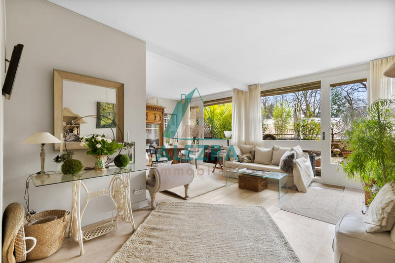 Appartement - 86 m² - 4 pièces