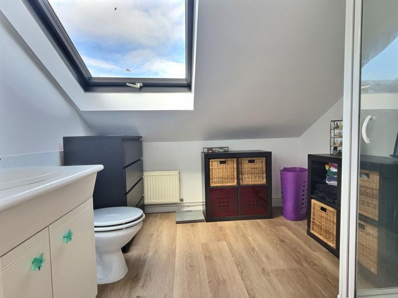 Maison - 140 m² - 8 pièces