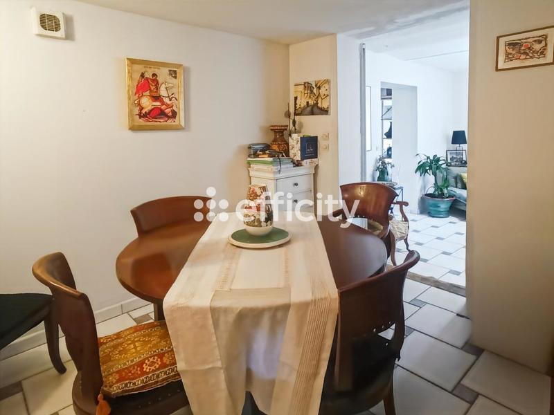 Maison - 140 m² - 7 pièces