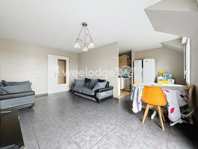 Appartement - 79 m² - 4 pièces