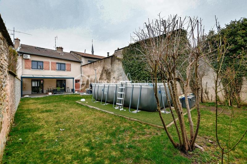 Maison ancienne - 200 m² - 8 pièces