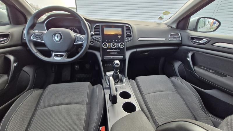 Renault Mégane IV Berline Blue Dci 115 Evolution
