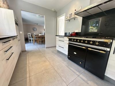 Maison - 101 m² - 5 pièces