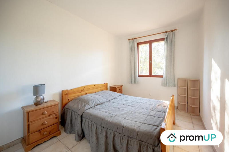 Villa - 222 m² - 7 pièces