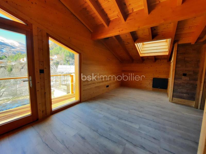 Châlet - 173 m² - 5 pièces