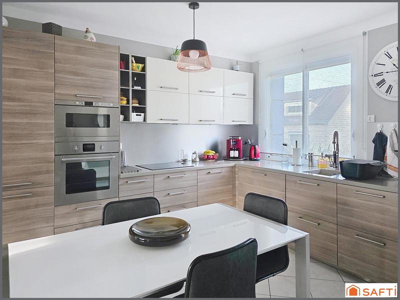 Maison - 100 m² - 4 pièces