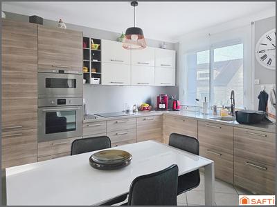 Maison - 100 m² - 4 pièces