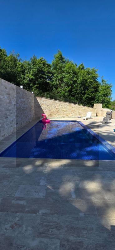 Maison - 315 m² - 8 pièces