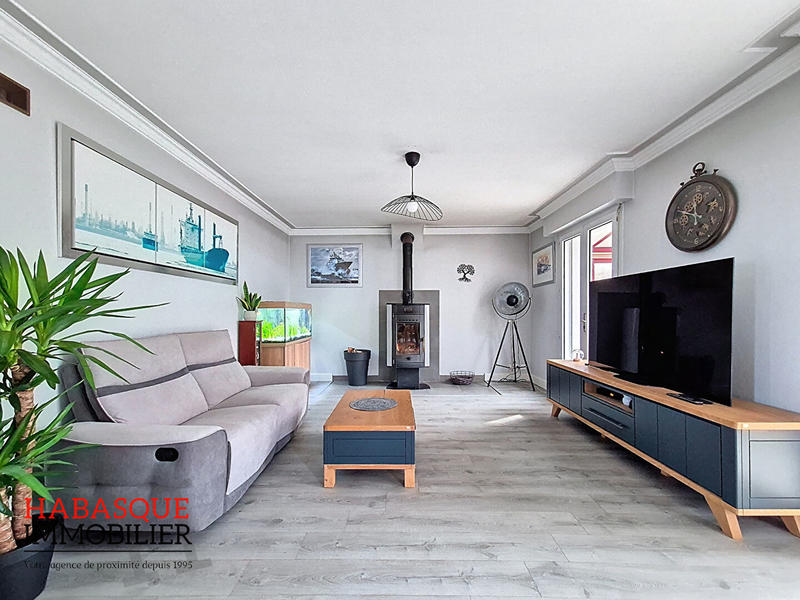 Maison - 109 m² - 6 pièces