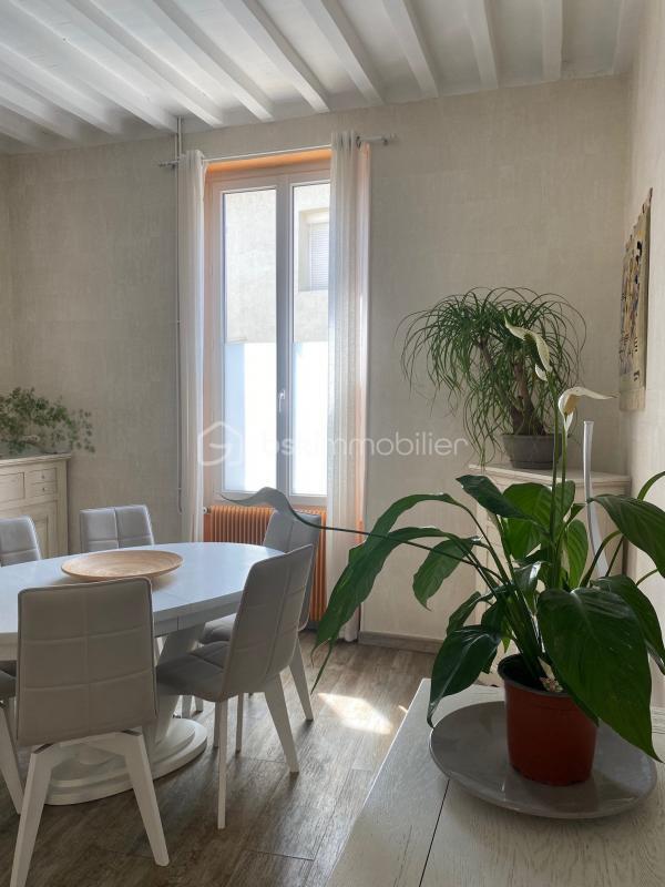 Maison de ville - 280 m² - 8 pièces