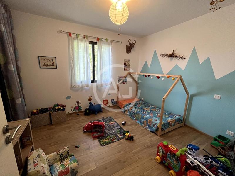 Maison - 128 m² - 4 pièces