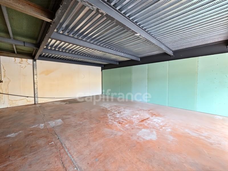 Entrepôt - 100 m² - 1 pièce