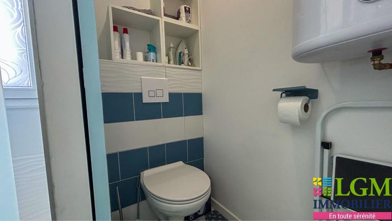 Studio - 25 m² - 1 pièce