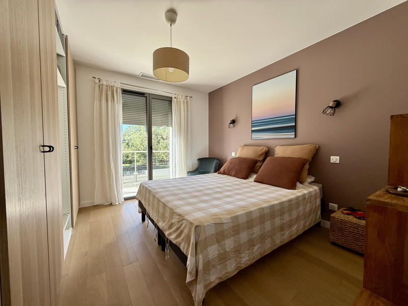 Maison - 187 m² - 6 pièces