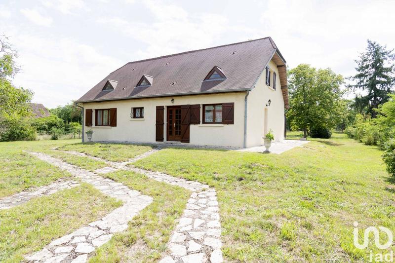 Maison - 198 m² - 5 pièces