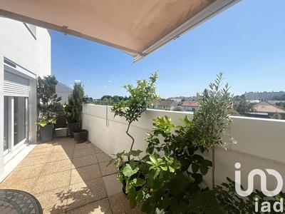 Duplex - 77 m² - 4 pièces