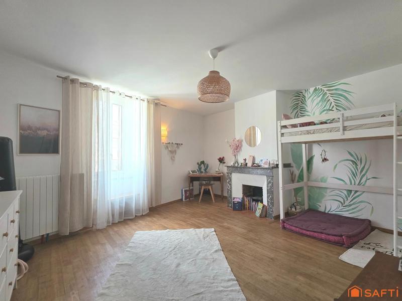 Maison de village - 210 m² - 7 pièces