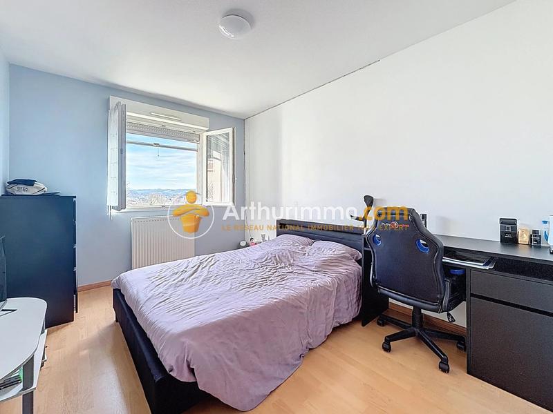 Appartement - 95 m² - 5 pièces