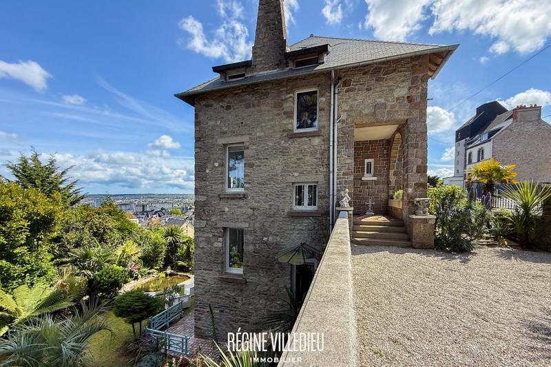 Villa - 128 m² - 7 pièces