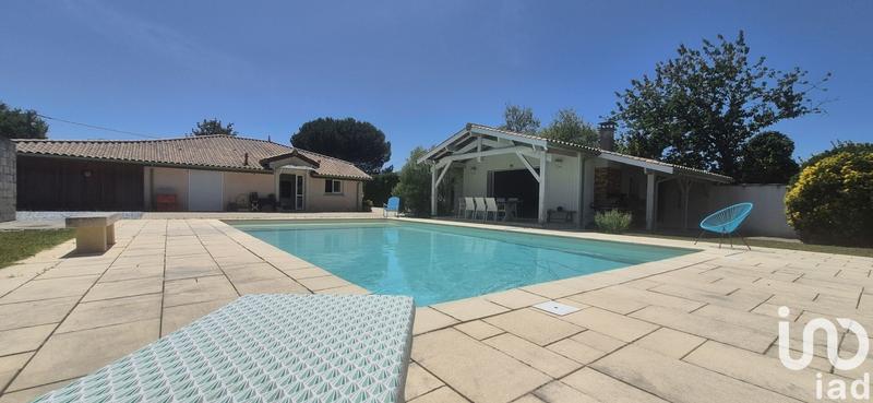 Maison - 200 m² - 4 pièces