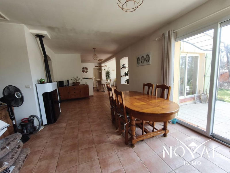 Maison - 150 m² - 5 pièces