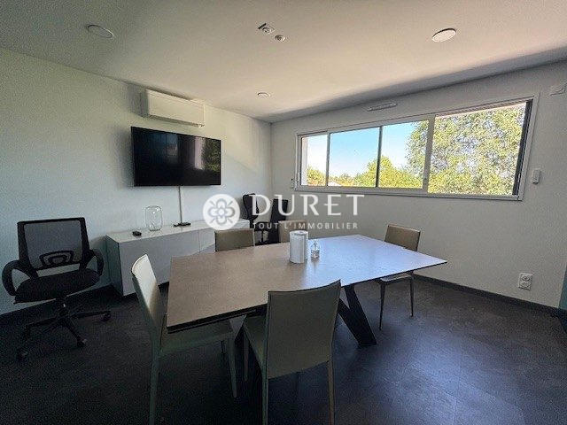 Local d'activités - 770 m²