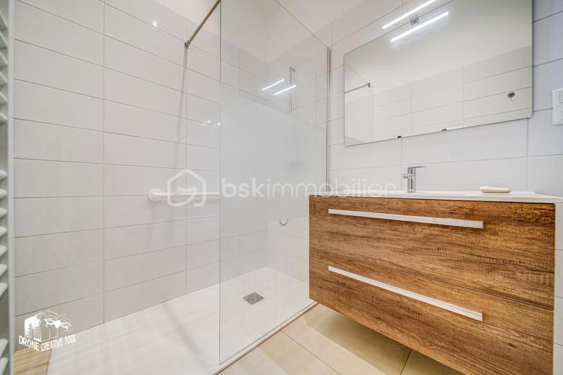 Maison - 143 m² - 6 pièces