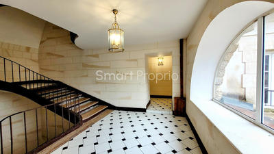 Immeuble - 1 010 m² - 40 pièces