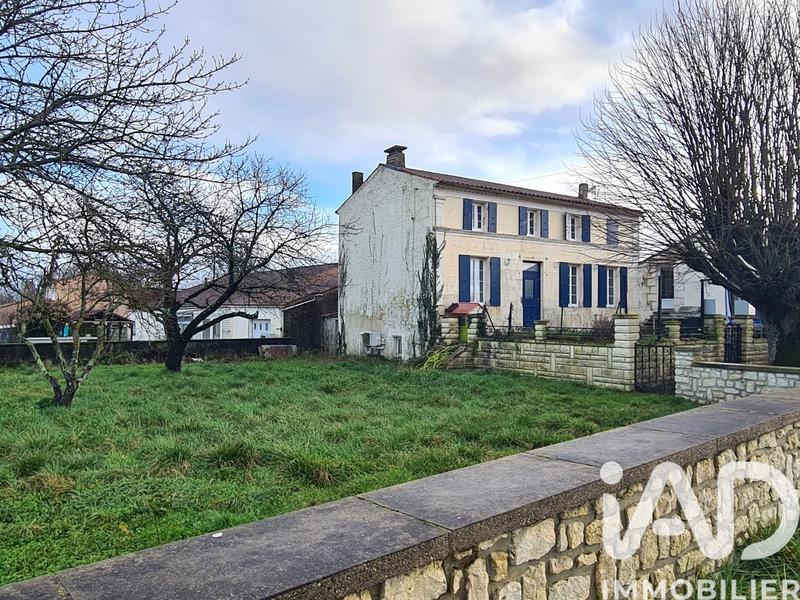 Maison de village - 150 m² - 6 pièces
