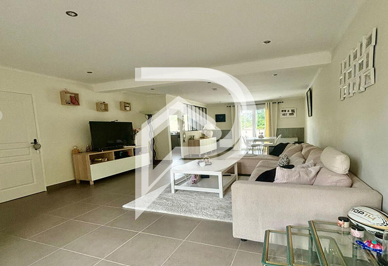 Maison - 115 m² - 5 pièces