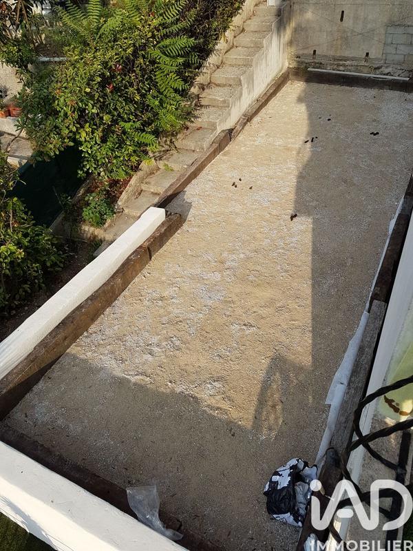 Maison - 187 m² - 7 pièces