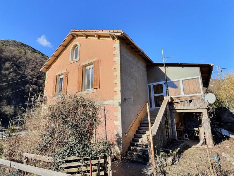 Maison - 75 m² - 4 pièces