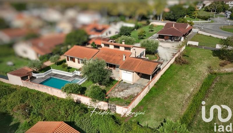 Maison - 190 m² - 7 pièces