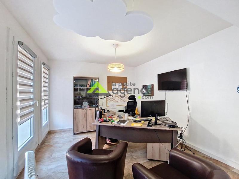 Local commercial - 240 m²