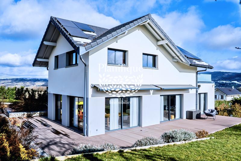 Maison - 149 m² - 5 pièces