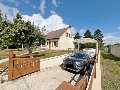 Maison - 92 m² - 6 pièces