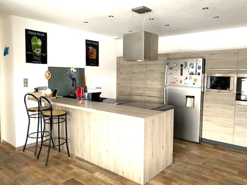 Maison - 96 m² - 5 pièces