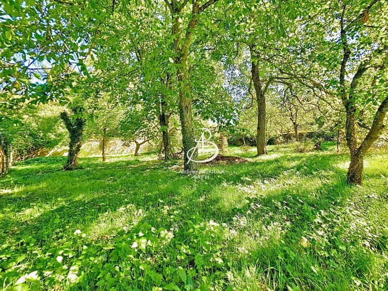 Maison - 245 m² - 6 pièces